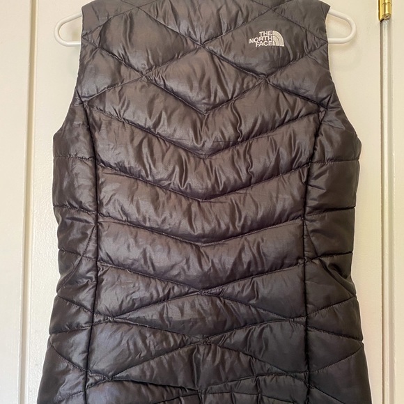 The North Face Aconcagua 550 Down Vest- Women’s XS, Black - Picture 2 of 5